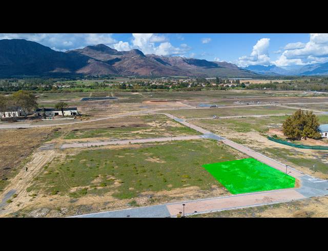 558M² VACANT LAND FOR SALE IN PAARL SOUTH